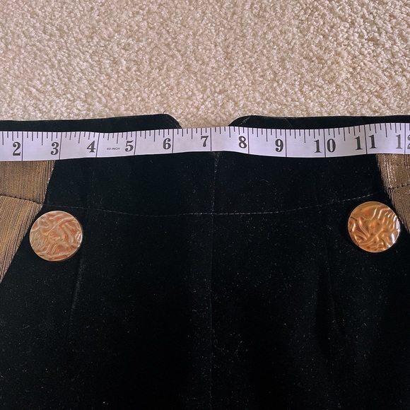 NWT Velvet short - Picture 8 of 10